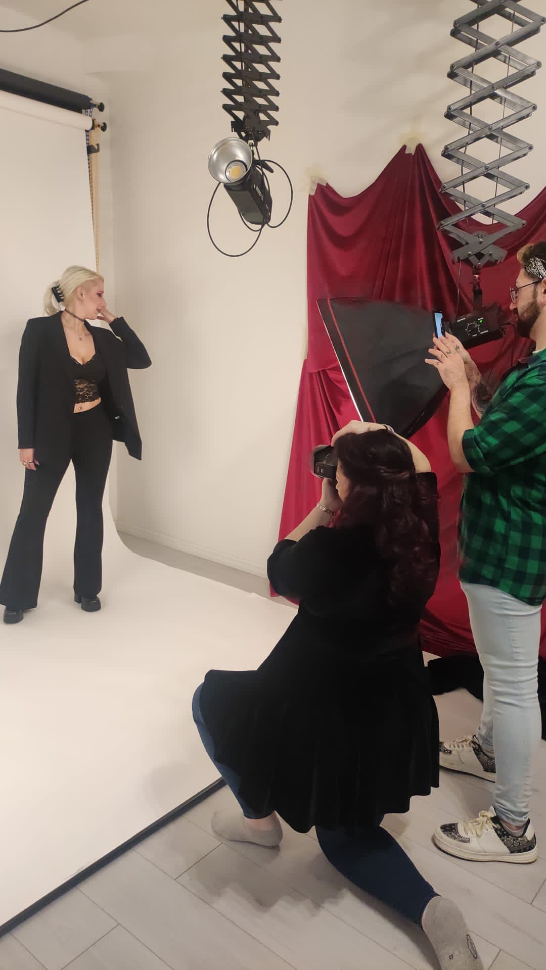 team-photographers-fotografi-cover team photographers fotografi cover photoshoot book